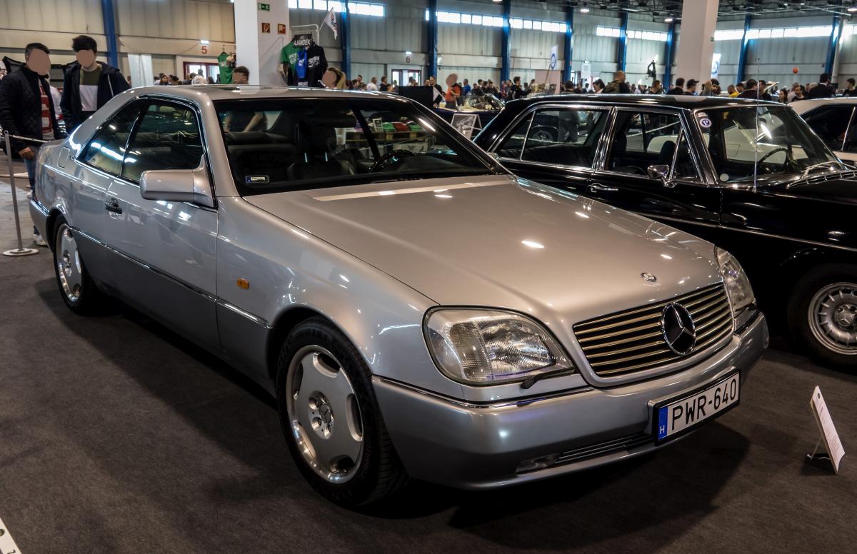 Mercedes Benz CL-Klasse (C140). Foto: Automobil und Tuning Show, März 2019 in Budapest. 