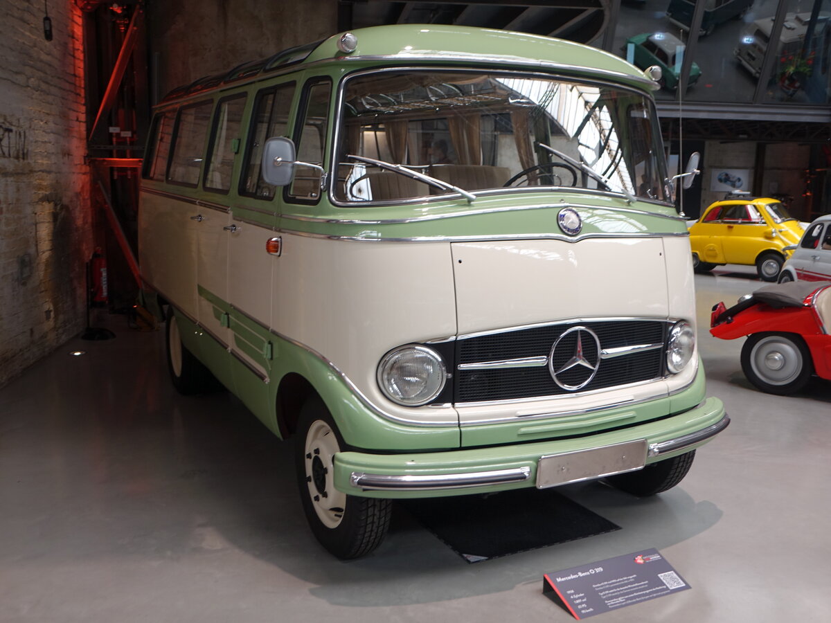Mercedes Benz O319, Baujahr 1958, 4 Zylinder, 1897 Cm, 65 PS, Nationales Automuseum The Loh Collection (27.06.2026)