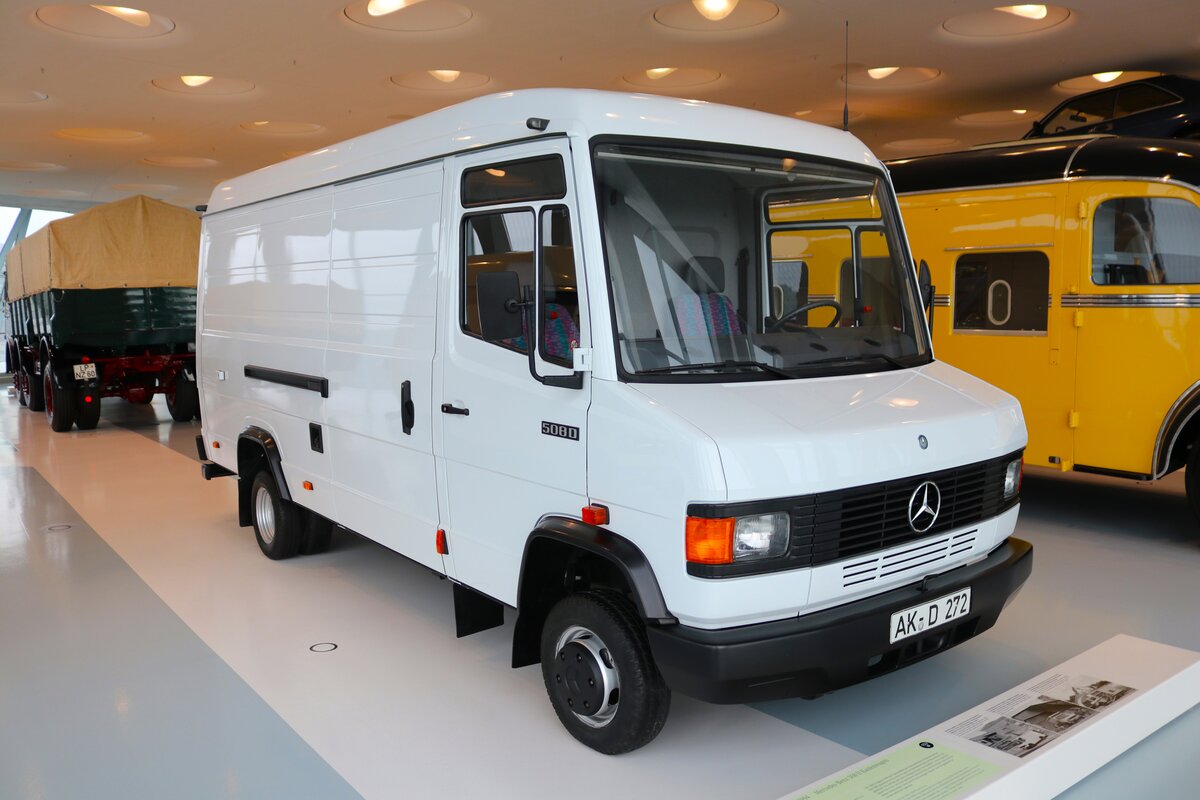 MB Vario 612 D Mit Schmitz Aufbau Der Feuerwehr UNTERWEID 07 2022 MB Vario 612 D Mit Schmitz Aufbau Der Feuerwehr UNTERWEID 07 2022