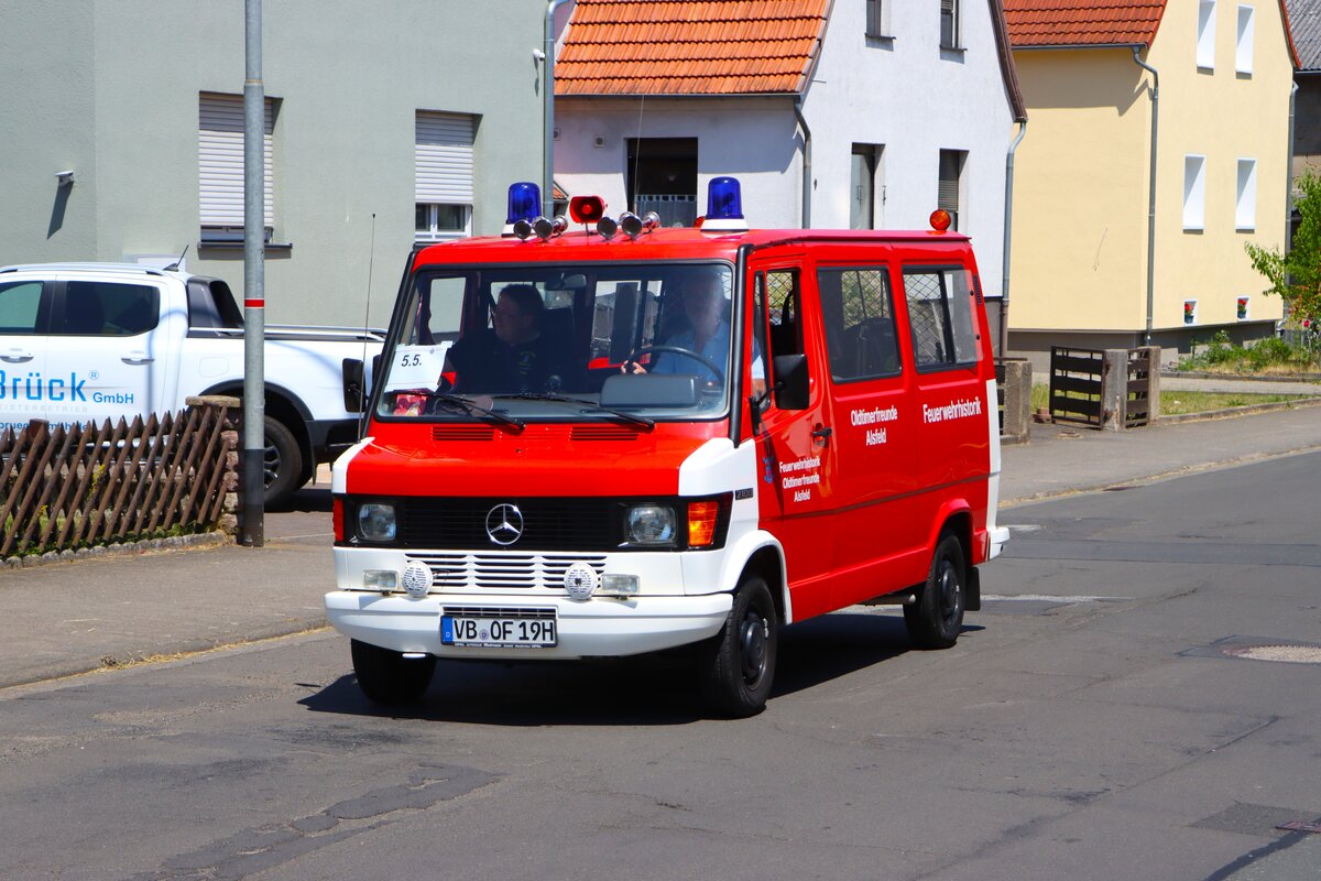 Mercedes Benz Vario Feuerwehr Oldtimer bei einer Ausfahrt am 28.06.26 im Landkreis Gie�en 