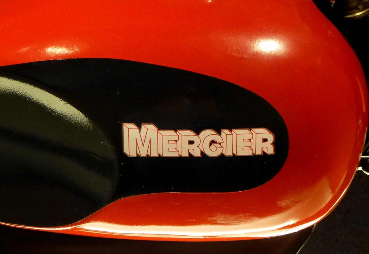 MERCIER, Tankaufschrift an einem Oldtimer-Motorrad, die franzsische Firma in St.Etienne bestand von 1950-62, Mai 2015