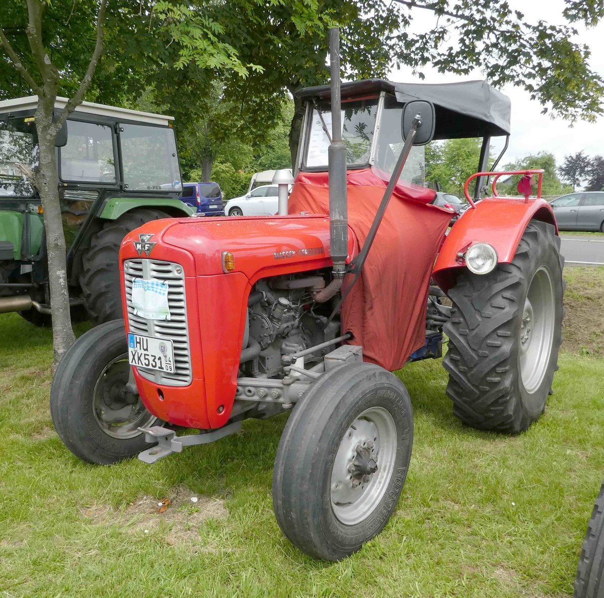 Massey Ferguson MF25 Baujahr 1961 1775ccm/25PS Traktorentreff in ...