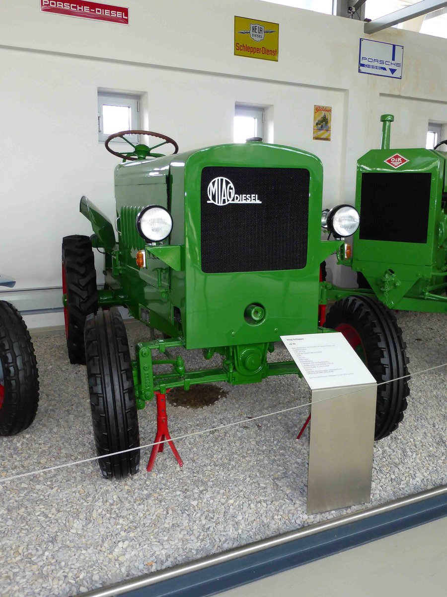 MIAG LD20, gesehen im Traktorenmuseum Paderborn im April 2016