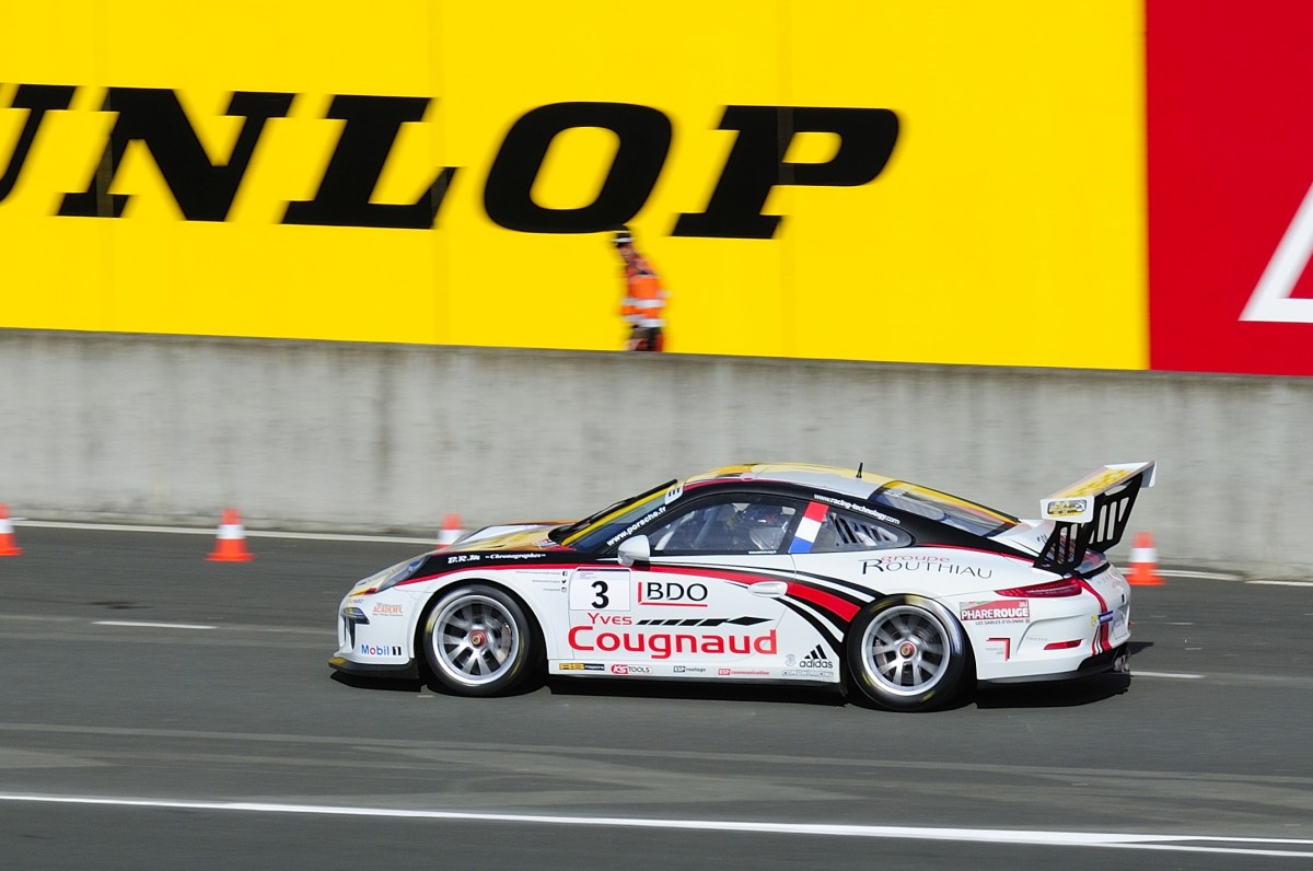 Mitzieher beim Porsche Cup France #3 , Porsche 911 GT3 Type 991, beim Training zum Vorrennen der 24h von Le Mans 2014
