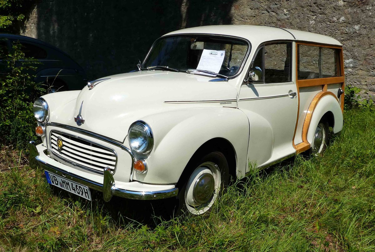 =Morris Minor Traveller, Bj. 1969, 1098 ccm, 50 PS, ausgestellt bei Blech & Barock im Juli 2018 auf dem Gelände von Schloß Fasanerie bei Eichenzell
