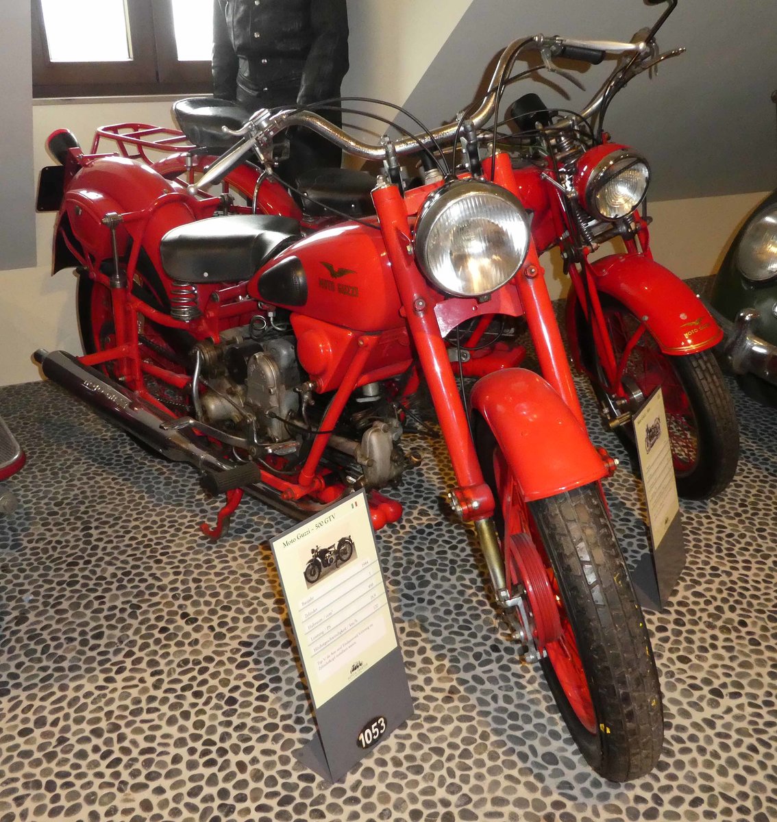 =Moto Guzzi 500 GTV, Bj. 1944, 498 ccm, 18,9 PS, ausgestellt im Auto & Traktor-Museum-Bodensee, 10-2019.