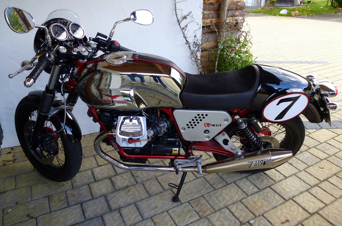 Moto Guzzi Racer, gesehen bei Garmisch-Partenkirchen, Sept.2014