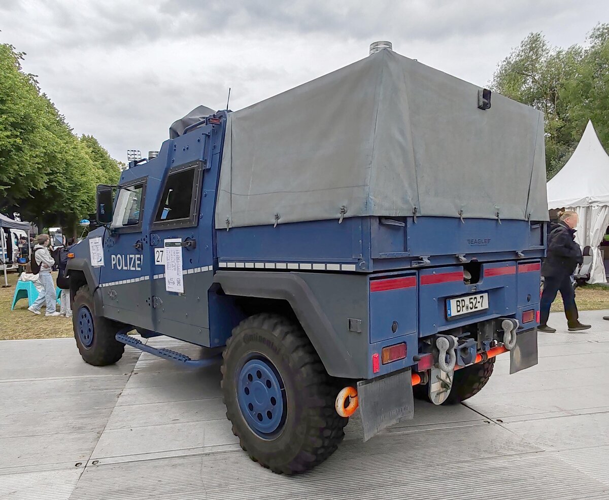 =MOWAG Eagle 4x4, 5 Zyl., 250 PS als Einsatzfahrzeug der Bundespolizei, ausgestellt beim Hessentag in Fulda, 06-2026
