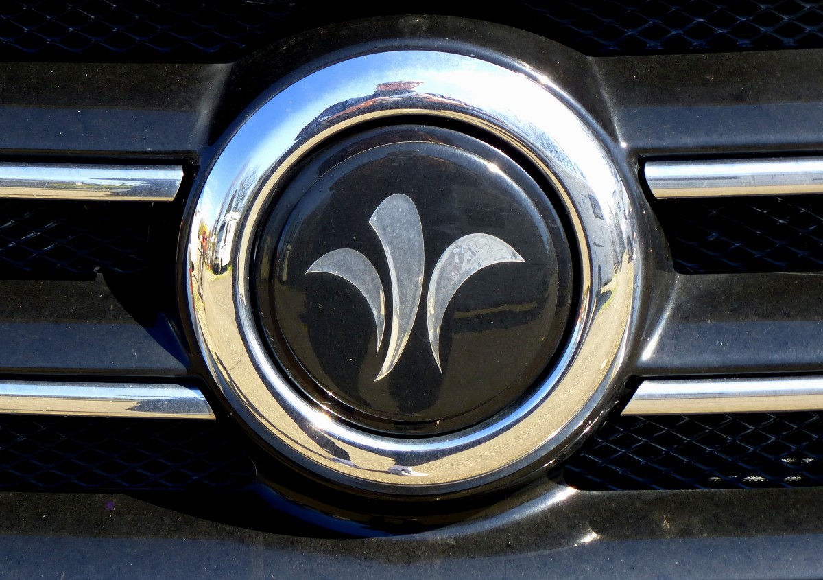 Niesmann+Bischoff GmbH, Khleremblem an einem Reisemobil, die 1955 gegrndete Firma in Rheinland-Pfalz gehrt heute zur Hymer AG, April 2015