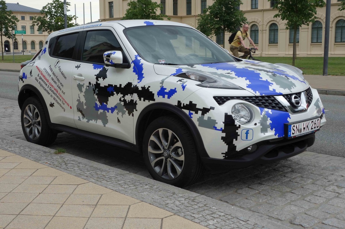 Nissan Juke, gesehen in Schwerin im August 2014