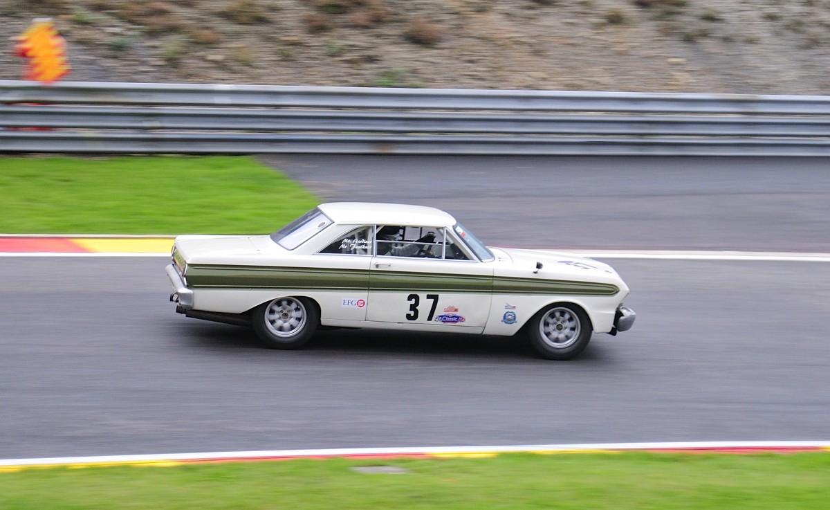 Nr.37 Ford Falcon Sprint, Masters Pre-66 Touring Cars Championship Rennen, Supportrce beim 6h Classic Rennen in Spa Francorchamps, am 19.9.2015