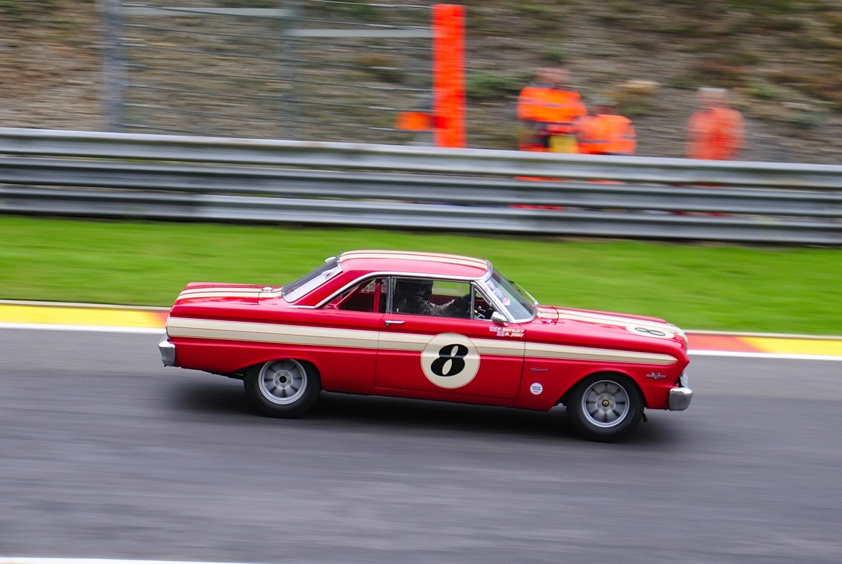 Nr.8 Ford Falcon, Masters Pre-66 Touring Cars Championship Rennen, Supportrce beim 6h Classic Rennen in Spa Francorchamps, am 19.9.2015