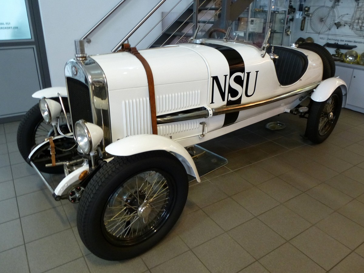 NSU 5, sehr erfolgreicher Kompressor-Rennsportwagen aus Neckarsulm, 4-Zyl.4-Takt-Motor mit 1332ccm und 40PS, Bauzeit 1923-25, Museum Autovision Altluheim, Sept.2014