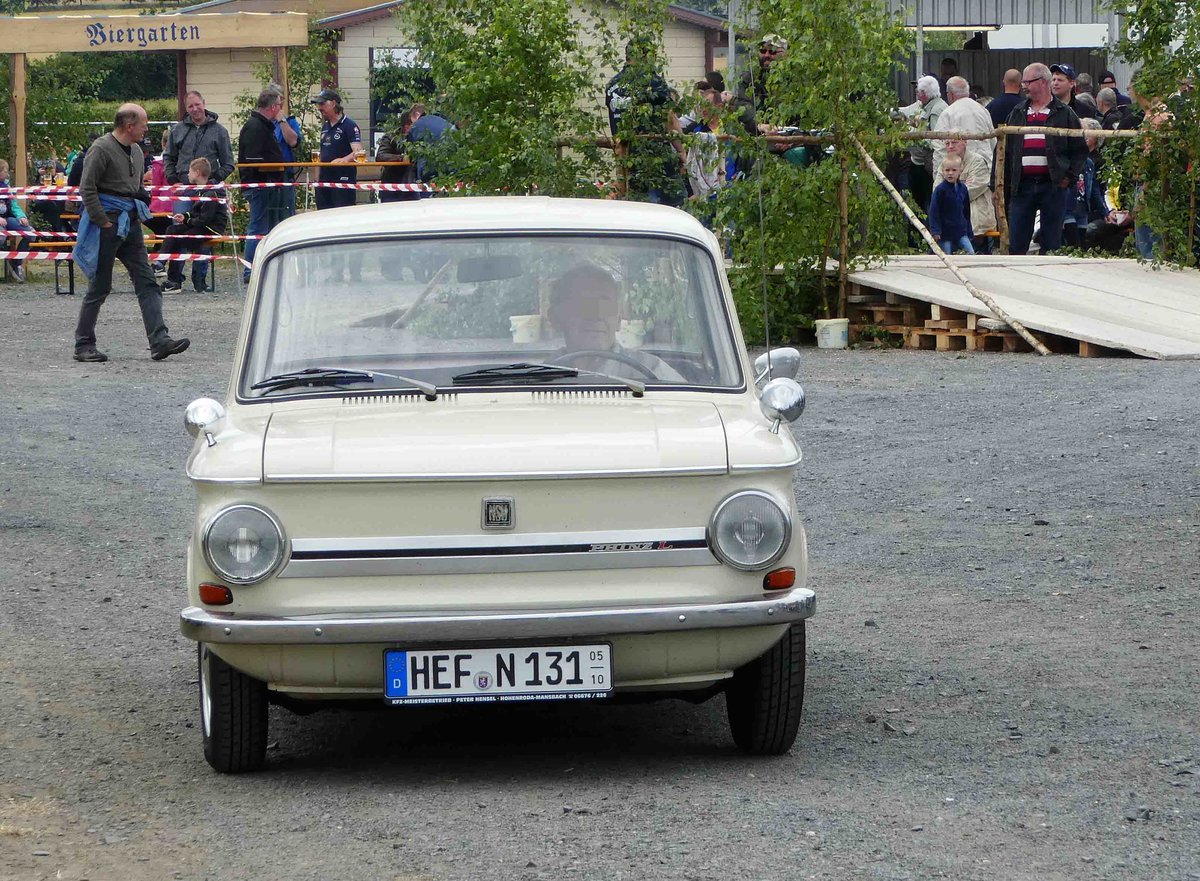 =NSU Prinz 4 L,gesehen bei den Motorrad-Oldtimer-Freunden Kiebitzgrund im Juni 2018