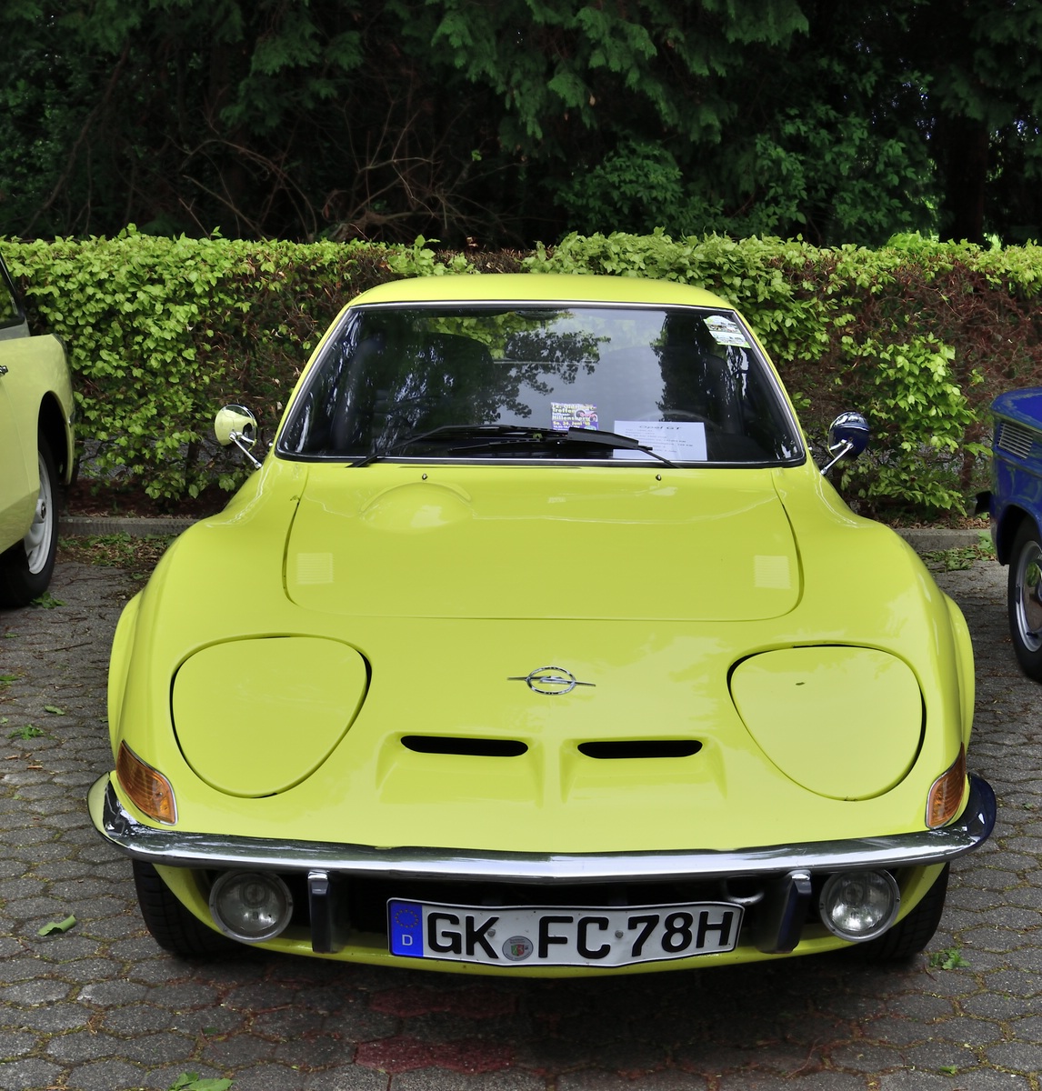 Opel GT (1968 - 1973) „Frühlingserwachen“ der Oldtimer-Interessengemeinschaft Grenzland, am 1.5.2018. Geilenkirchener Sportpark Loherhof