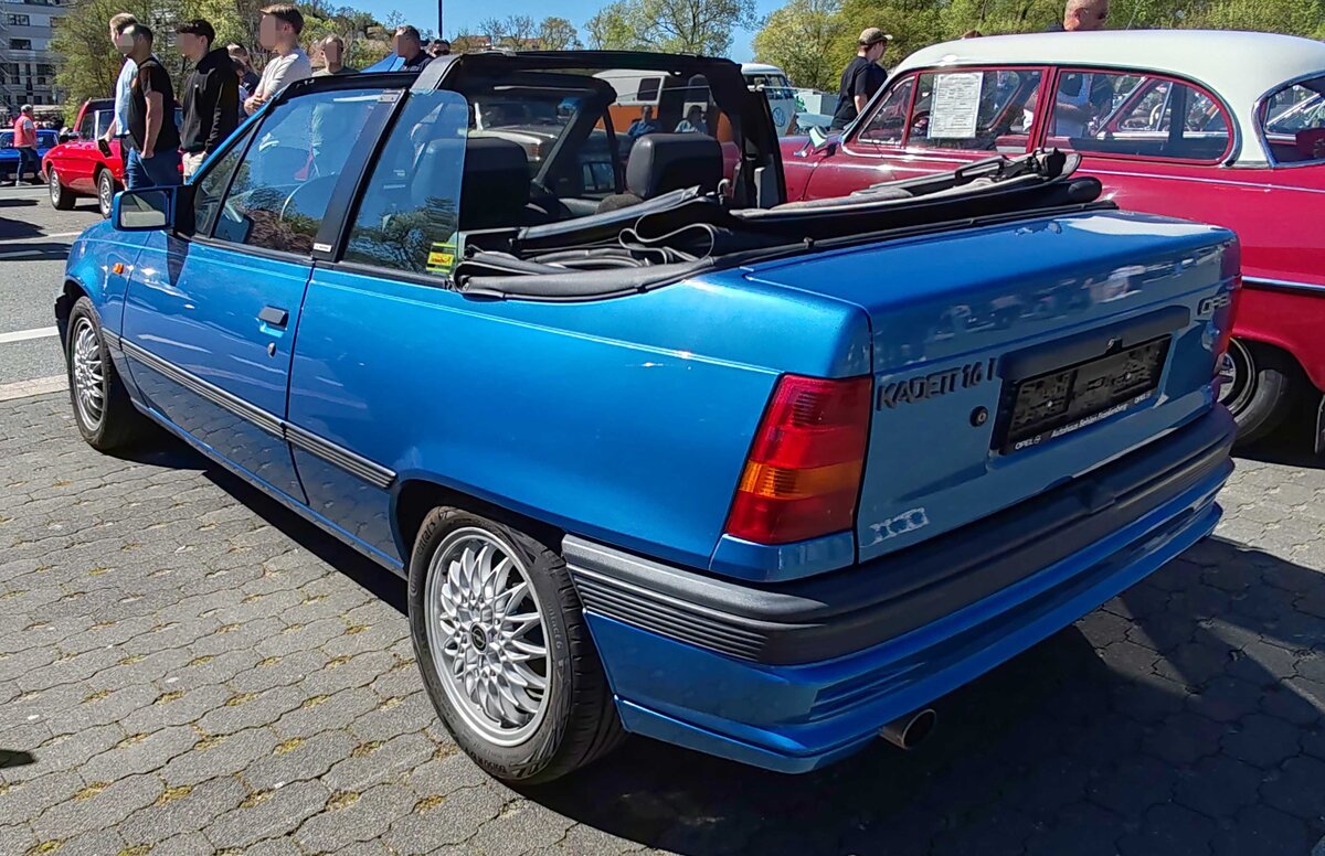 =Opel Kadett 1.6 i, gesehen bei der Oldtimerveranstaltung in Frankenberg, 05-2026