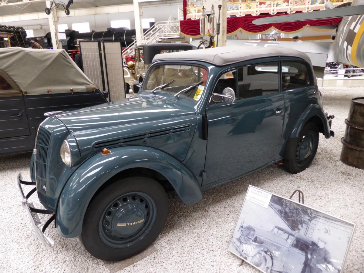 Opel Kadett im Technikmuseum Speyer am 02.11.2015