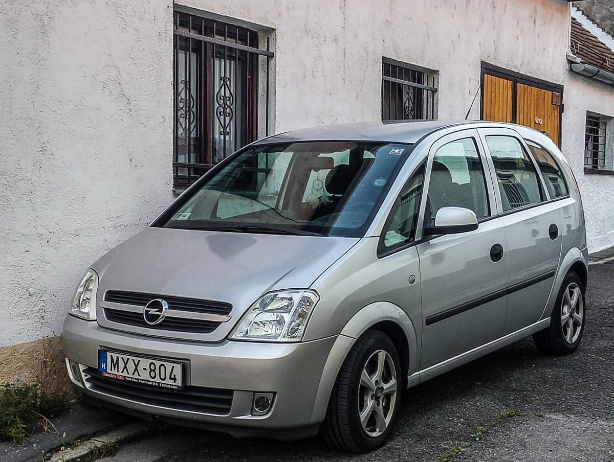 Opel Meriva Mk1 fotografiert in Pécs (Ungarn), September, 2019.