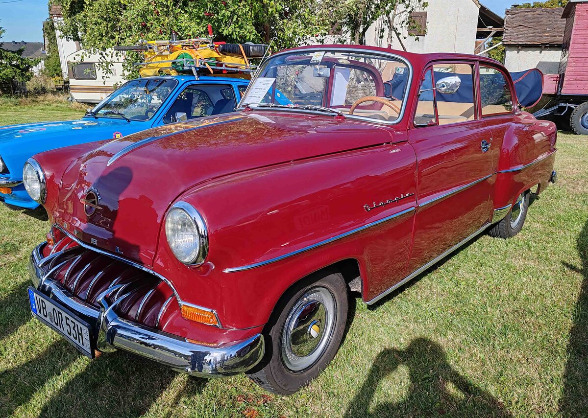 =Opel Olympia Rekord Cabriolet, Bj. 1953, 4 Zyl., 1500 ccm, 40 PS, gesehen bei der Oldtimerausstellung der OLDTIMERFREUNDE OHMTAL in Dannenrod, 09-2025