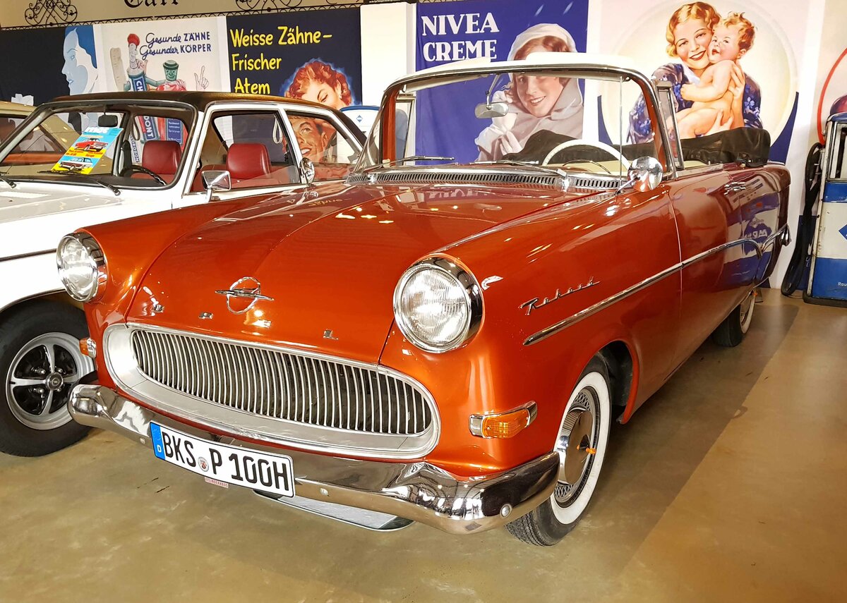 =Opel Rekord Olympia P 1 Cabriolet, Baujahr 1957, präsentiert vom Zylinderhaus in Bernkastel-Kues, 04-2023