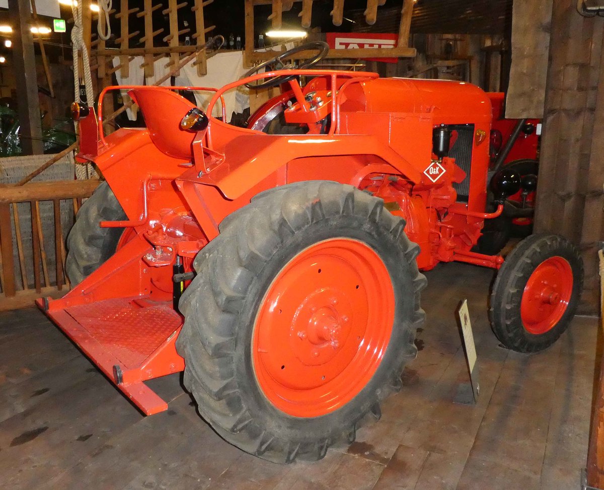 =Orenstein & Koppel T 18 A, Bj. 1954, 1662 ccm, 18 PS, ausgestellt im Auto & Traktor-Museum-Bodensee, 10-2019