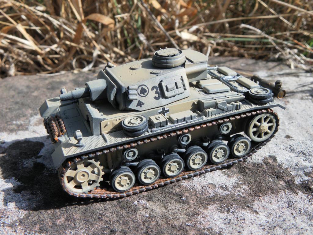 Panzerkampfwagen III Ausführung  N, 15. Panzerdivision, von Panzerstahl in 1:72