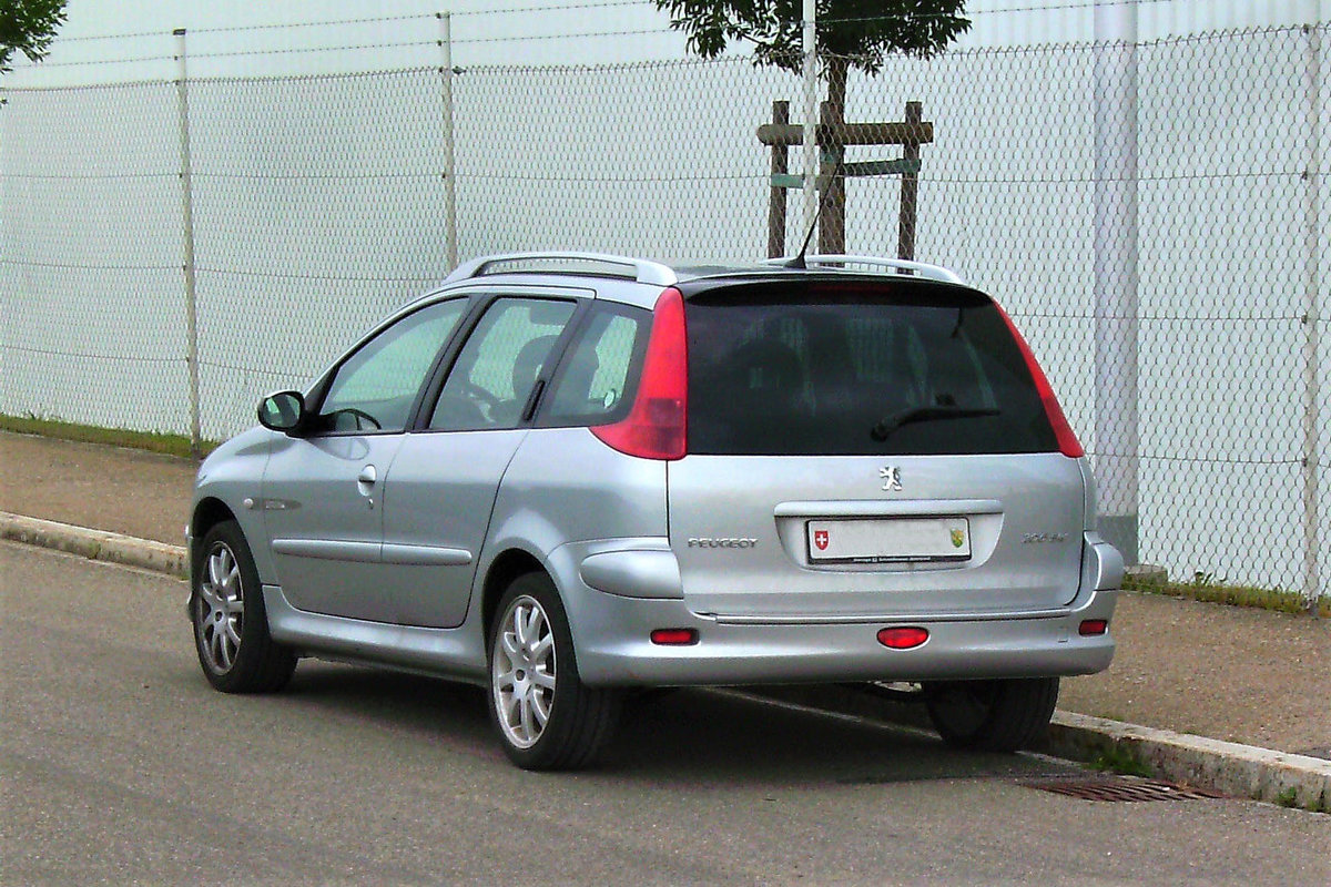 Peugeot 206 SW, Heckansicht - 04.07.2010