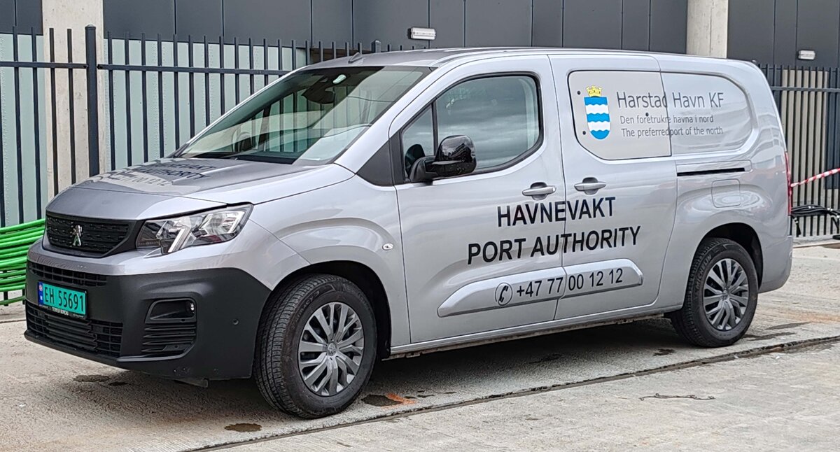 =Peugeot Partner der Hafenverwaltung von HARSTADT/Norwegen im Oktober 2024