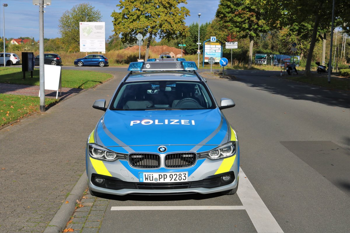 Polizei Aschaffenburg BMW 5er FustW am 29.09.19 beim Tag der offenen Tür