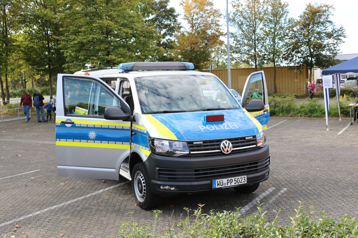 Polizei Aschaffenburg VW T6 FustW 29.09.19 beim Tag der offenen Tür