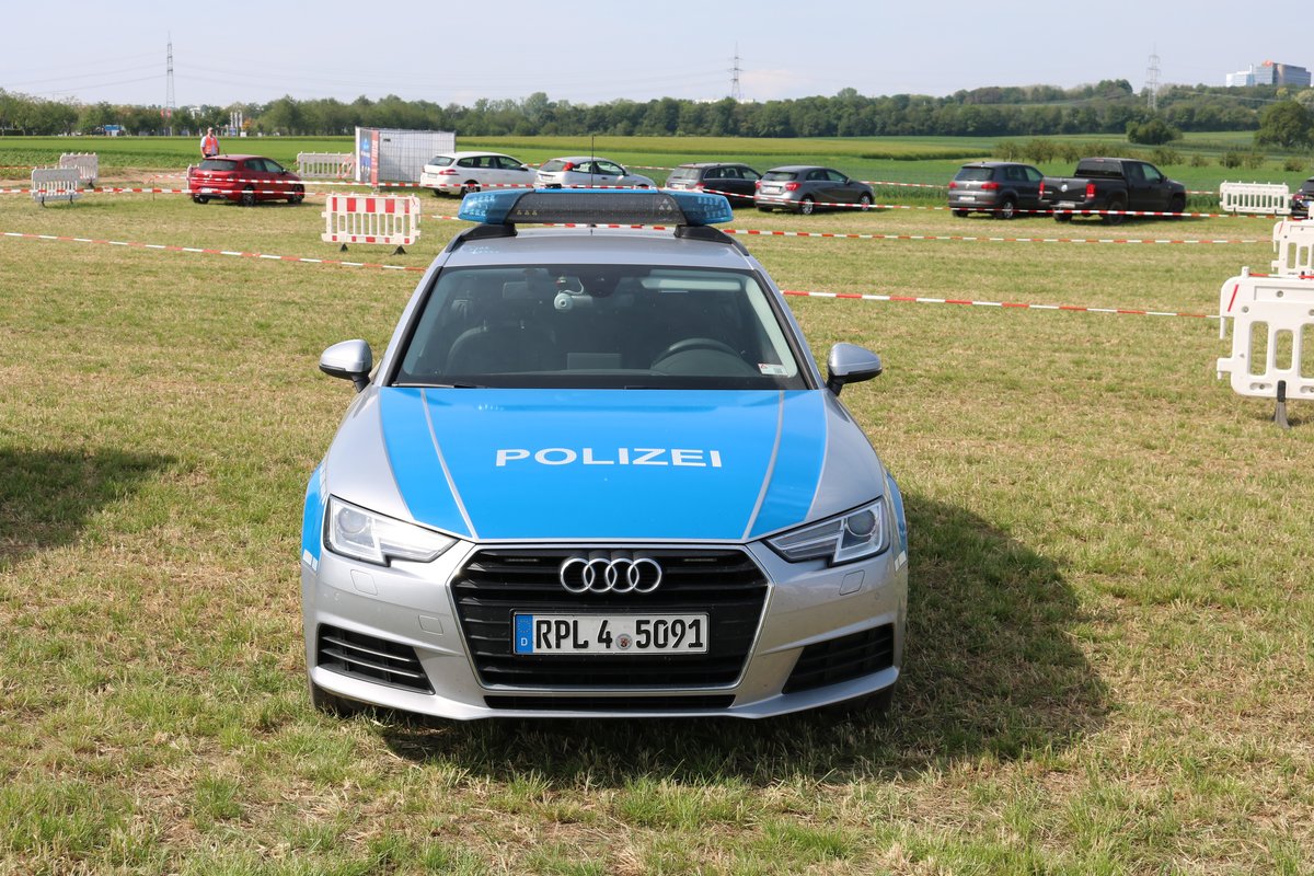 Polizei Mainz Audi A4 FustW am 26.05.19 beim Jubiläumsfest der Feuerwehr Mainz Bretzenheim 