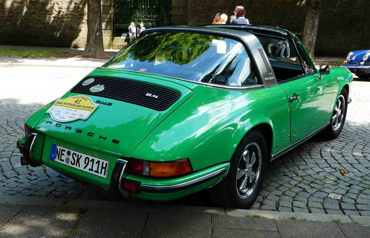 =Porsche 911 - 2.4 Targa E, 165 PS, Bj. 1973, gesehen anl. der ADAC Deutschland Klassik 2017 in Fulda, Juli 2017