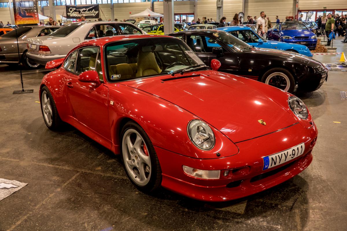 Porsche 911 (993) ausgestellt auf der Auto Motor und Tuning Show 2019 (März) in Budapest.