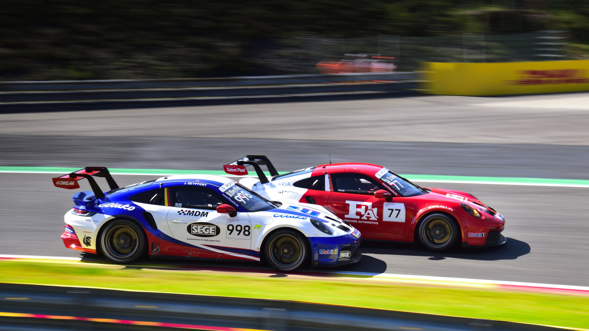 Porsche 911 GT3 Cup (992) mit ca. 510 PS. Ende schon in der ersten Runde f�r die Nr.29 beim Porsche Carrera Cup Benelux in Spa Francorchamps am 9.5.2026. Rennen