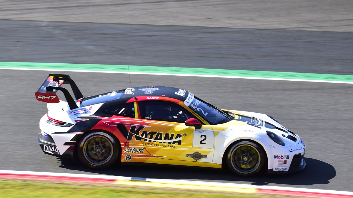 Porsche 911 GT3 Cup (992) mit ca. 510 PS. Ende schon in der ersten Runde f�r die Nr.29 beim Porsche Carrera Cup Benelux in Spa Francorchamps am 9.5.2026