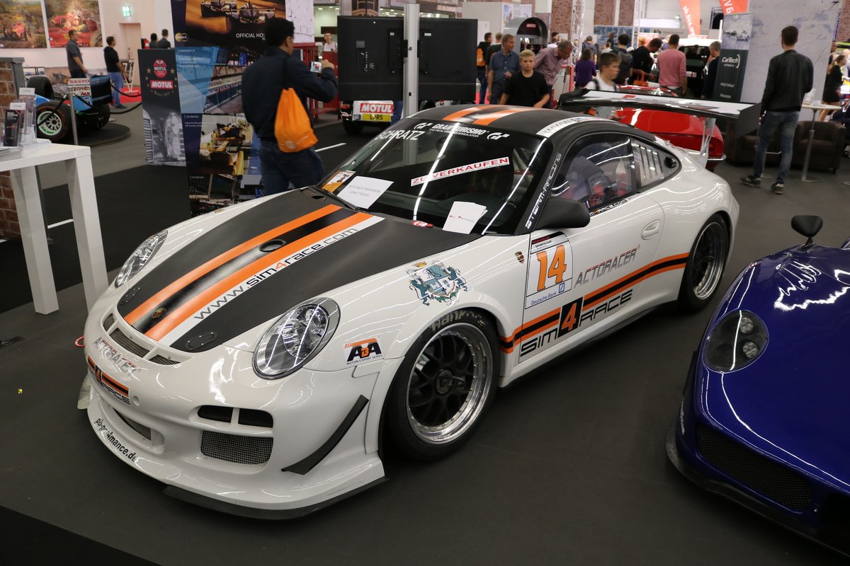 Porsche 911 GT3 Cup am 22.09.19 auf der IAA in Frankfurt am Main 
