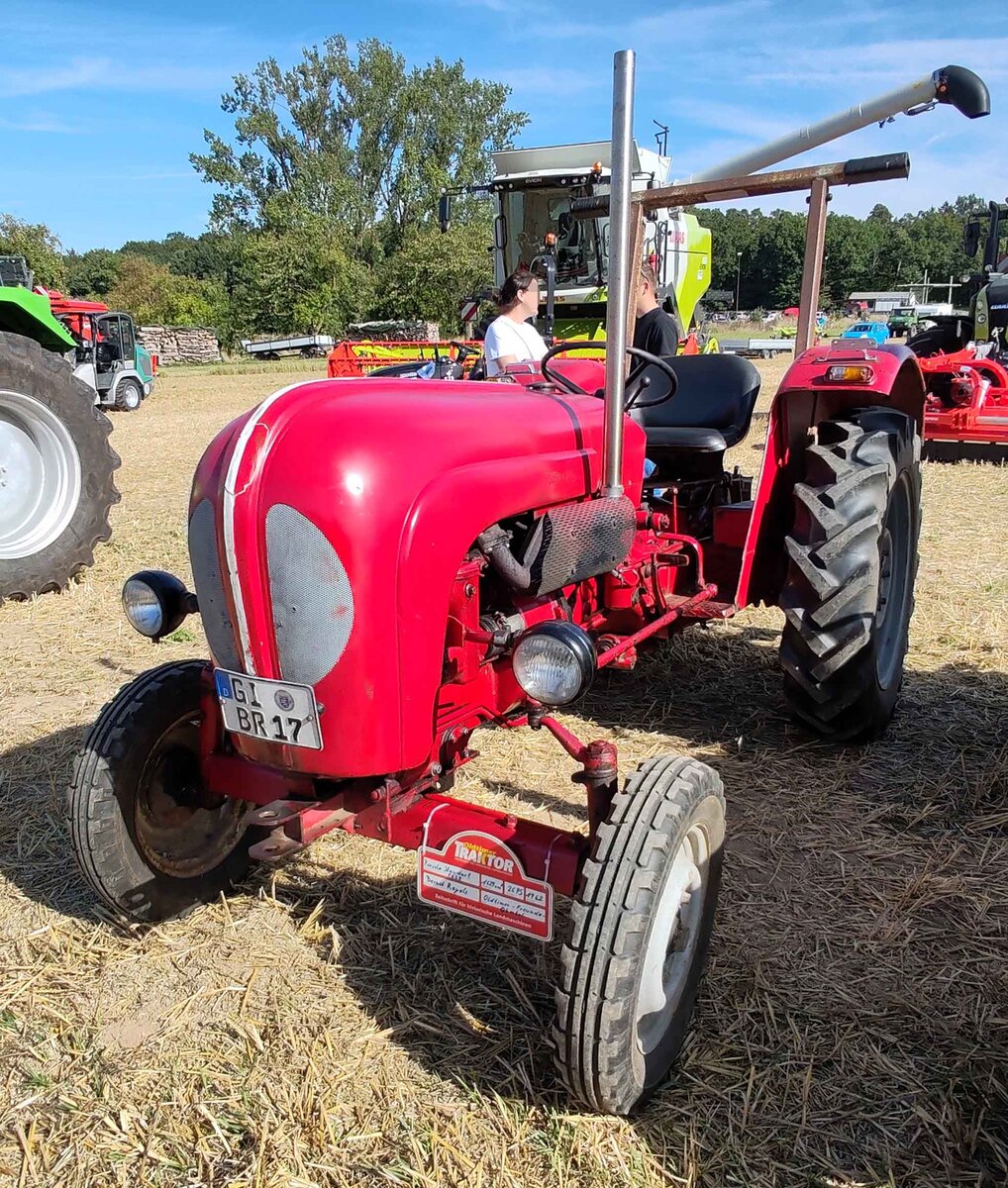 =Porsche Standard, Bj. 1962, 26 PS, präsentiert bei der Oldtimerausstellung der OLDTIMERFREUNDE OHMTAL in Dannenrod, 09-2025
