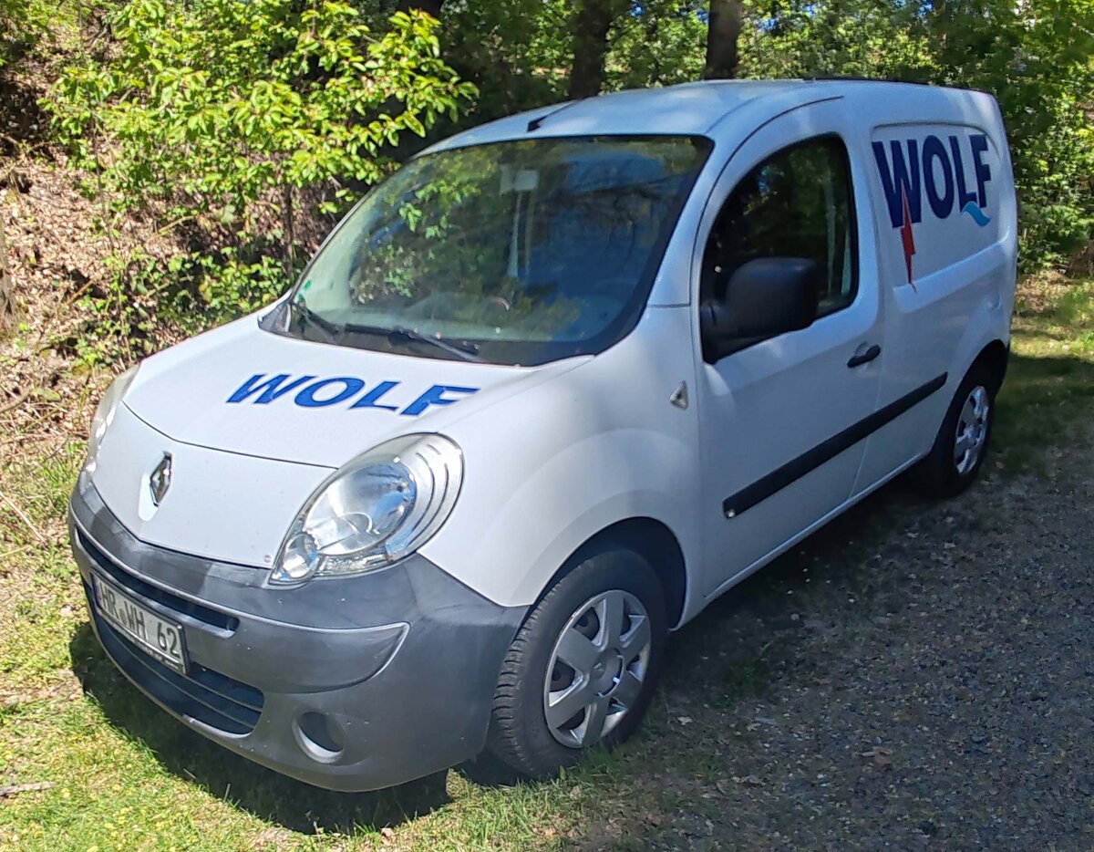=Renault Kangoo Express, gesehen bei der Oldtimerschau in Wasenberg, 05-2025