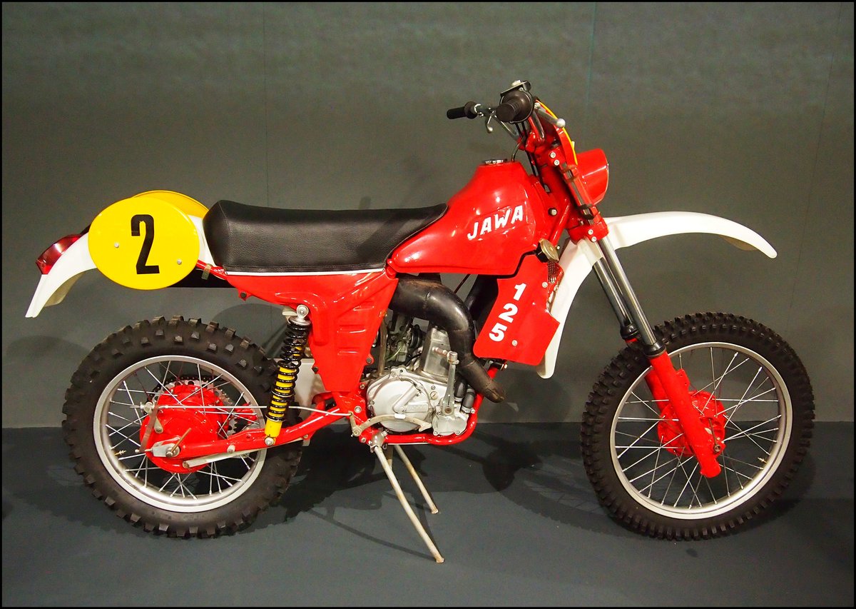 Rennmotorrad Jawa 125 International Six Days Enduro - Internationale Sechstagefahrt -1984, Einzilinder-Zweitakt, Sonderausstellung Jawa in Nationales Technisches Museum Prag am 8.1.2020