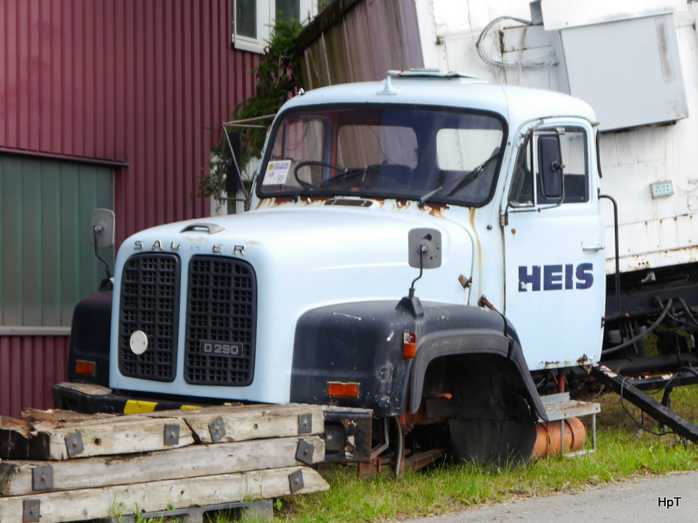 Rest eines Saurers D 290 in Ruswil am 24.08.2014