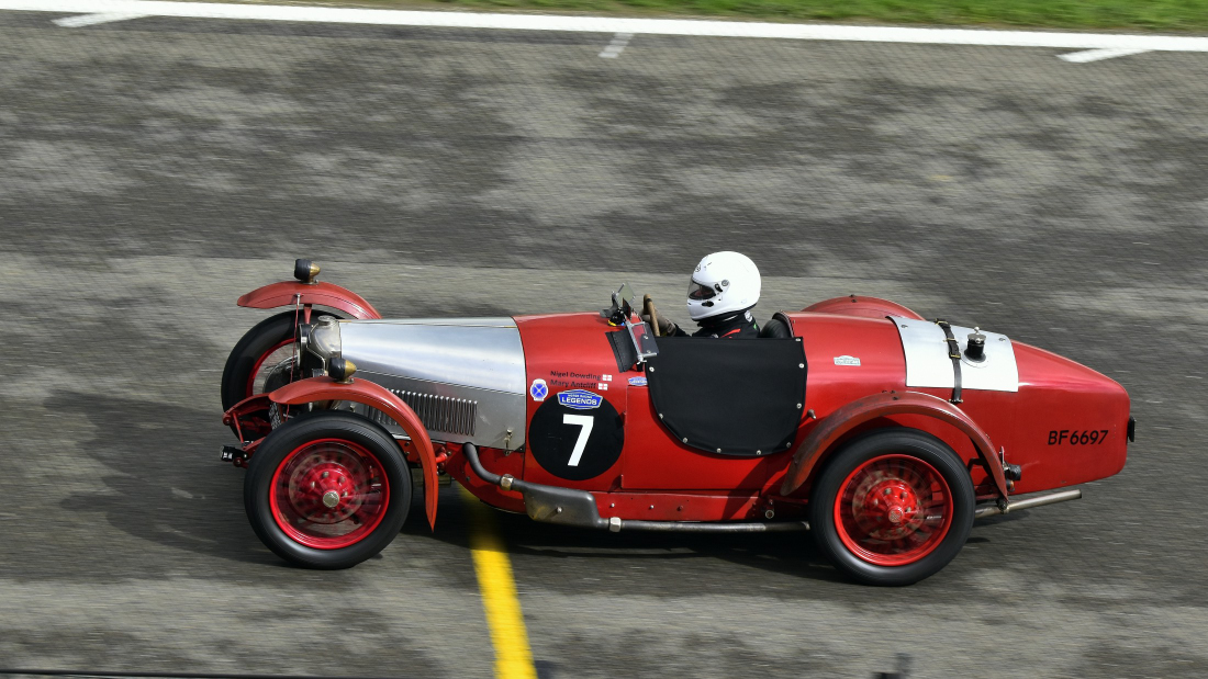 RILEY Brooklands 1929, Fahrer: N. DOWDING, Pre War Sports Cars Rennen, Spa Six Houers am 1.10.2022 
Top Speed: 133.8 , Fastest Lap 3:46.666 =111.2 Kmh im Schnitt, 11 Runden in 42:52.785 Minuten.
