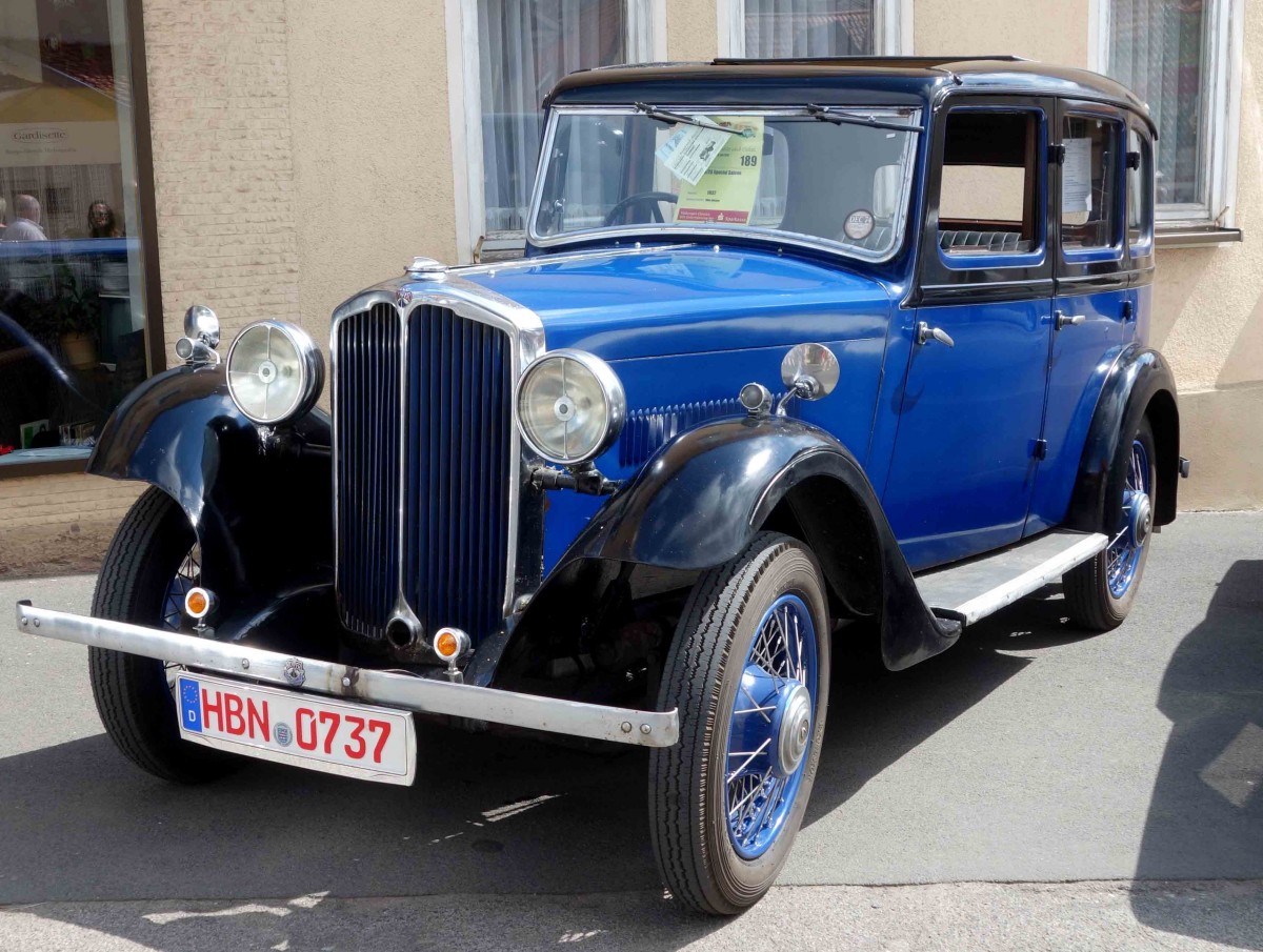Rover 10/25 Ten Saloon Special, Bj. 1932, 27 PS, (seit 2010 in Deutschland) steht bei den Fladungen Classics, Juli 2014