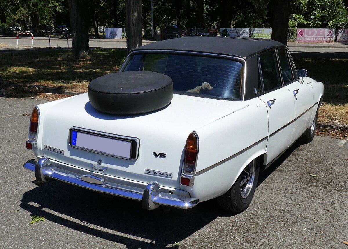 Rover 3500 mit V8, britische Limousine 1968-77 gebaut, Heckansicht, Juli 2026