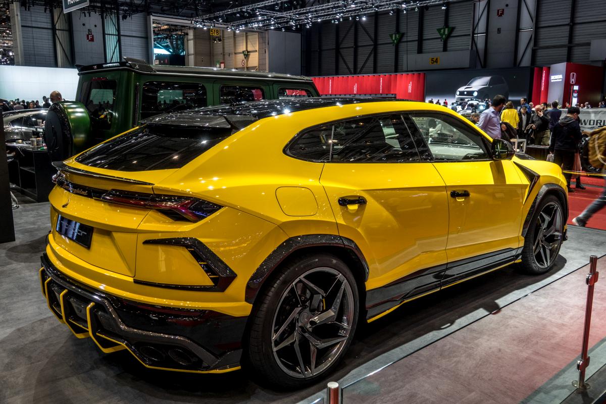 Rückansicht: Lamborghini Urus getunt durch Top Cars. Foto: Autosalon Genf, 2019.