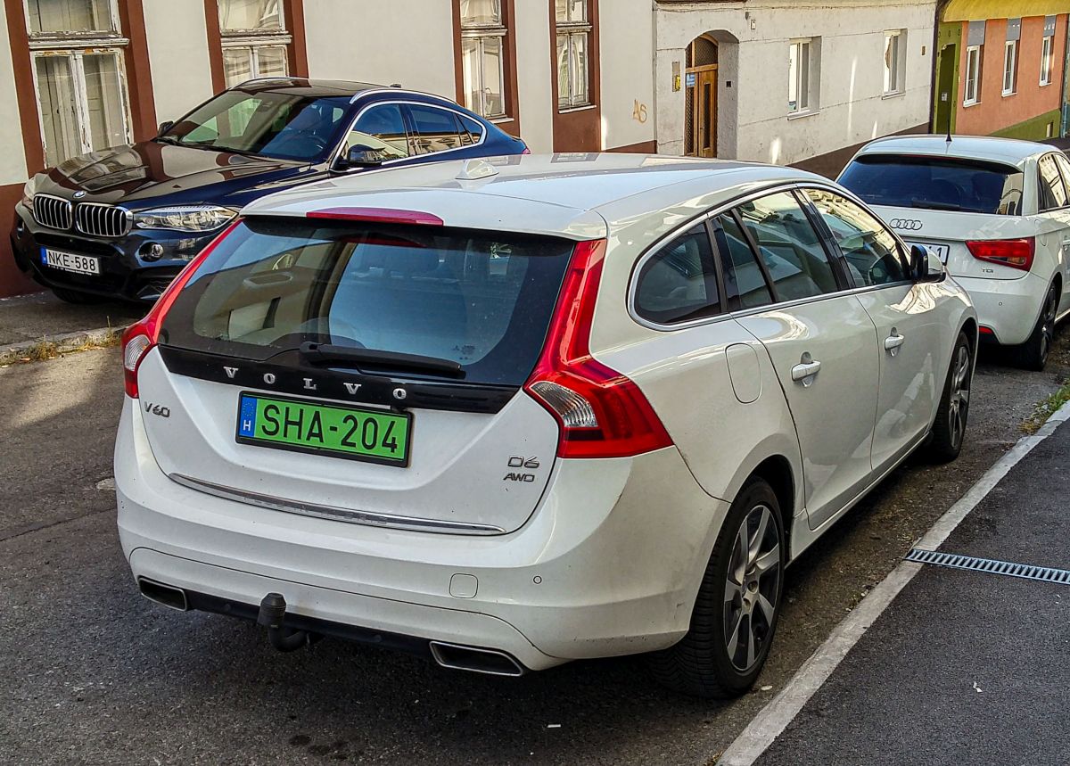 Rückansicht: Volvo V60 Plugin Hybrid. Foto: 09.2021.