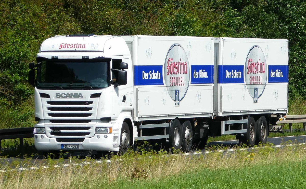 =Scania R 450 - Hängerzug von FÖRSTINA-Brunnen unterwegs auf der B 27 im Juli 2017