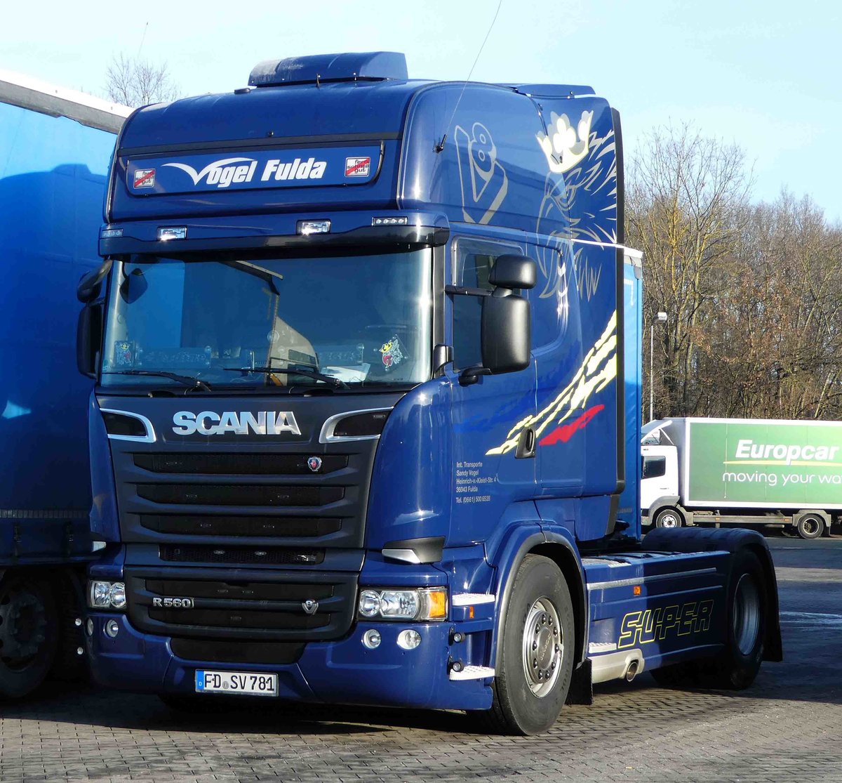 =Scania R560 der Spedition VOGEL steht auf dem Autohof Fulda Nord im Januar 2017