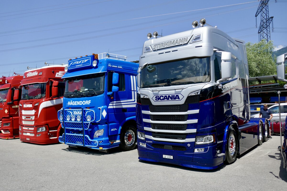 Scania Zugmaschinen von Stirnimann und Bl�ttler und eine DAF von F. Murpf am 20.6.26 bei der L�ndle Truckshow.