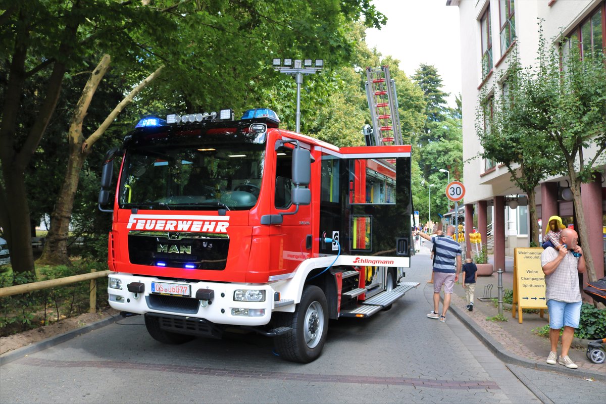 Schlingmann MAN TGM LF mit Varus Aufbau Vorführfahrzeug am 11.08.18 in Bad Soden am Taunus zur 150 Jahre Feier der Feuerwehr Bad Soden