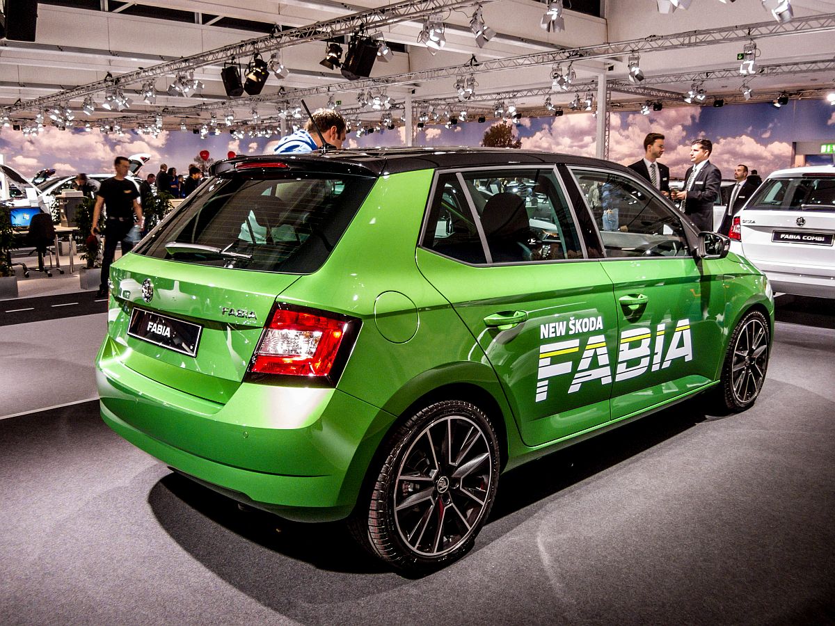 Skoda Fabia grün, 2015-er Modell. (Auto Zürich 2014)